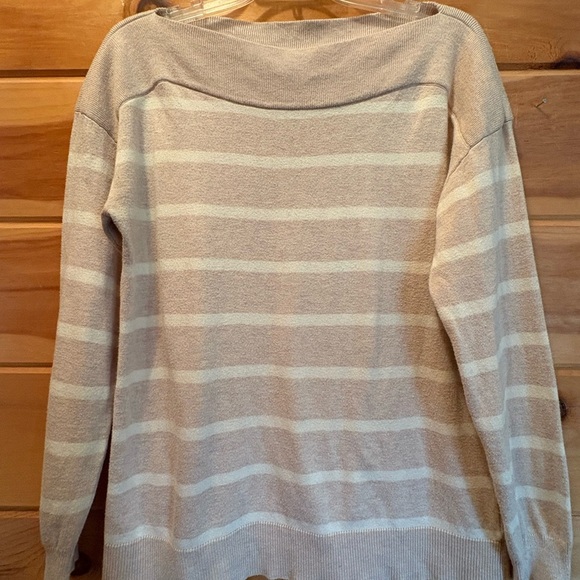 Chaps Tan and White Striped Blouse size M - Picture 2 of 8